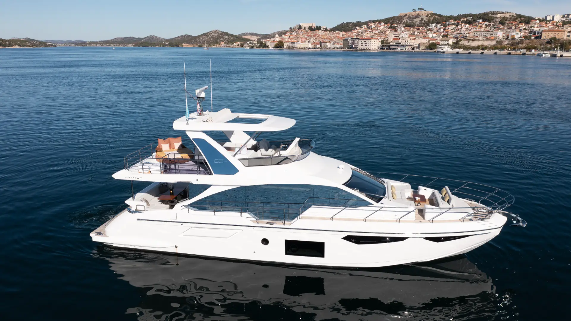 Azimut 60 Fly - Alibaba in Sibenik - Kroatien