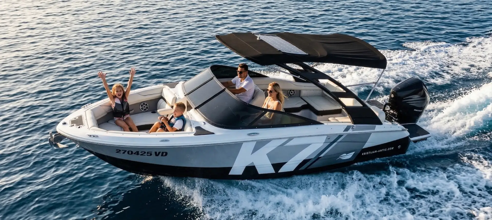 Charterboot: Regal K7