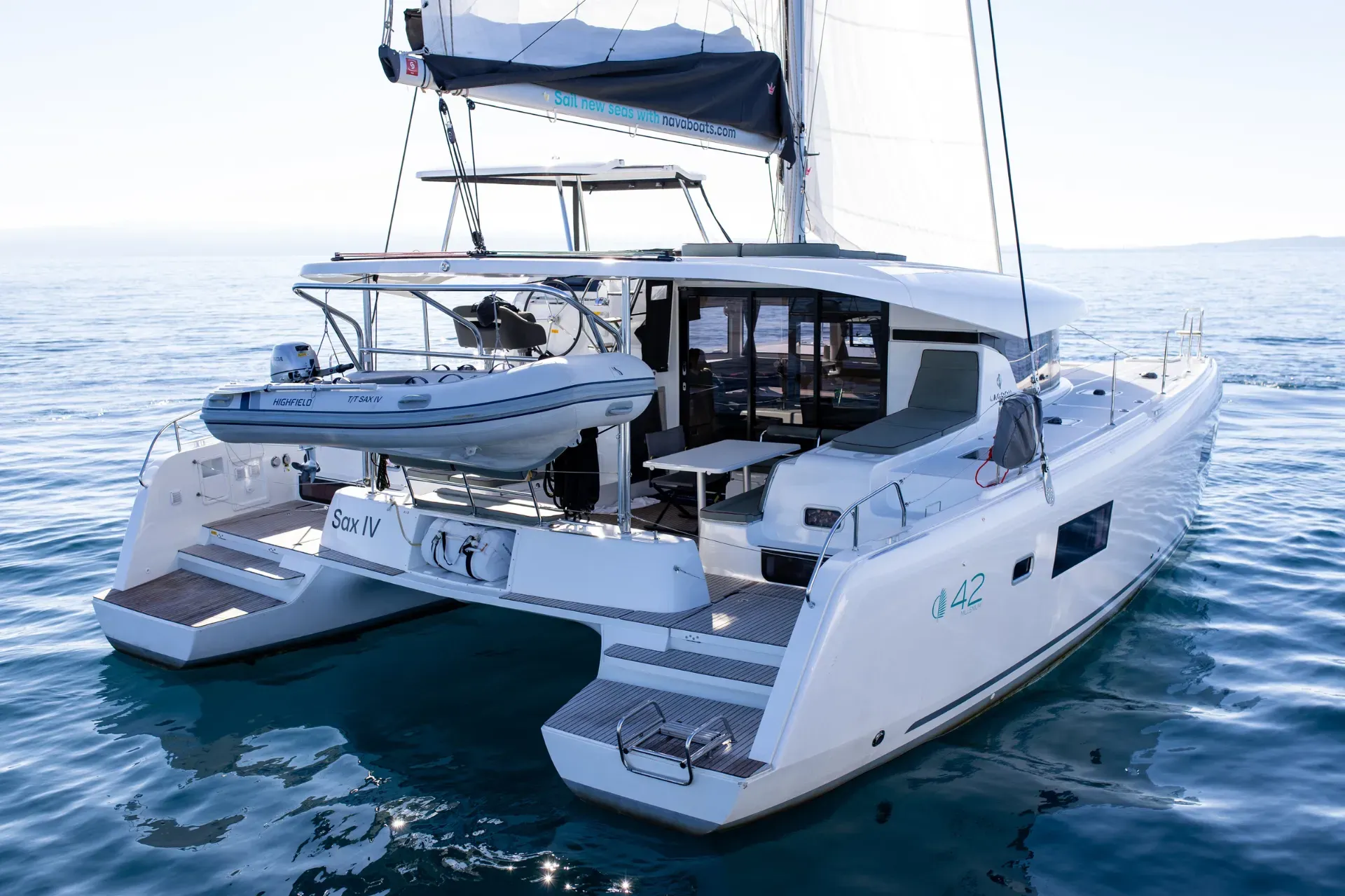 Lagoon 42 - SAX IV