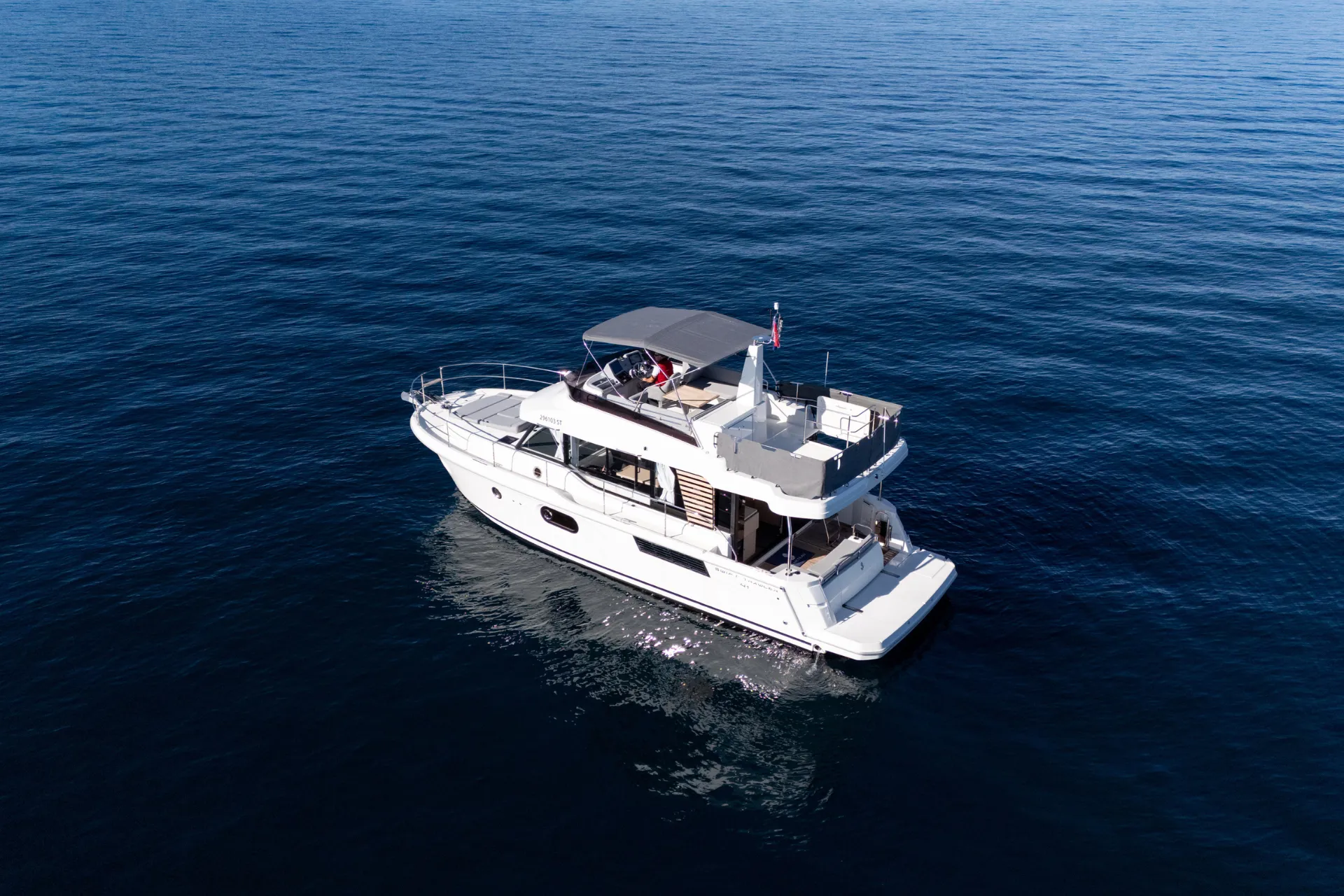 Motoryacht Charter: Swift Trawler 41