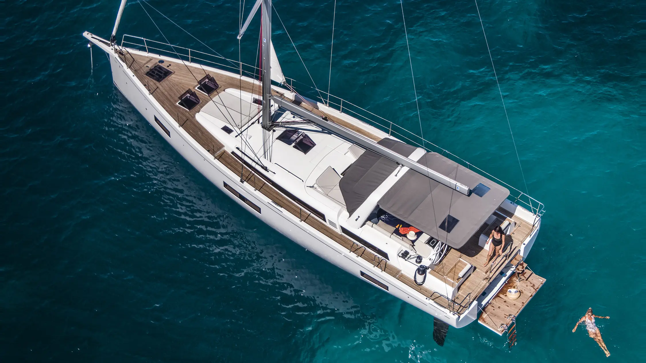 Oceanis Yacht 54