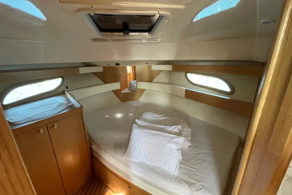 Adriana 36 Iris Sukosan