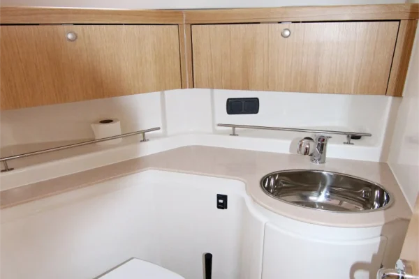 Adriana 36 Iris Sukosan