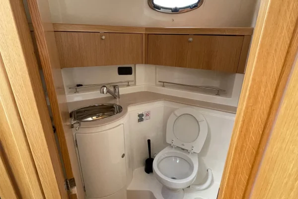 Adriana 36 Iris Sukosan