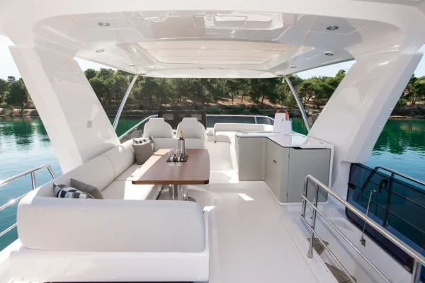 Azimut 60 Fly - Alibaba - Flybridge