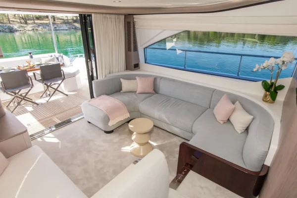 Azimut 60 Fly - Alibaba - Salon