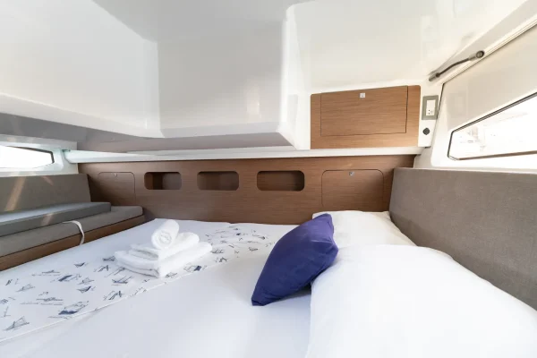 Antares 11 OB - Falcon