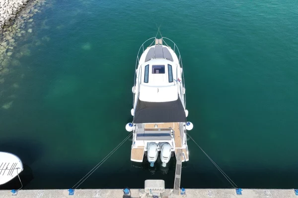 Motorboot in Biograd: Antares 9 - Freya