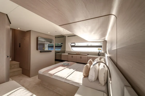 Azimut 53 Fly - Nalu - Kabine 2