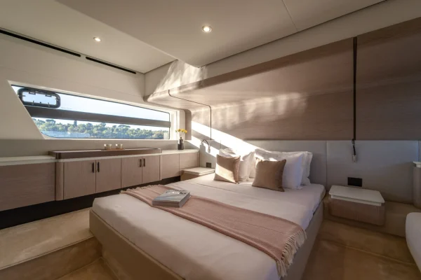 Azimut 53 Fly - Nalu - Kabine 2