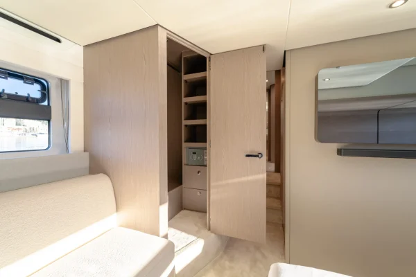 Azimut 53 Fly - Nalu - Kabine 2