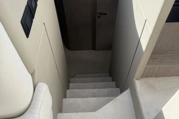 Azimut 53 Fly - White