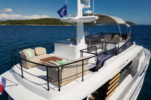 Azimut Magellano 60 - Olivia - Flybridge