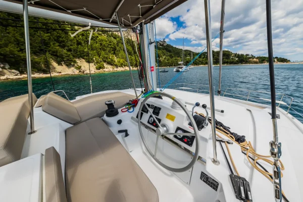 Katamaran mieten: Bali 4.2 - Au Soleil