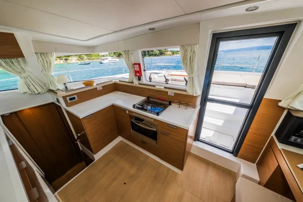 Katamaran mieten: Bali 4.2 - Au Soleil