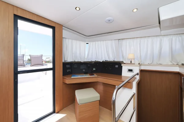 Catamaran: Bali 4.6 - Hermine