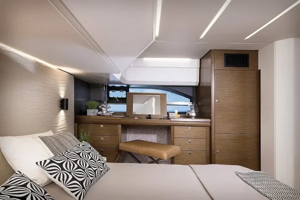 Bavaria R55 Fly - Ela