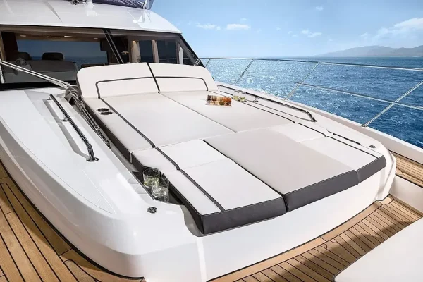 Bavaria R55 Fly Ela - Bug Liegeflaeche