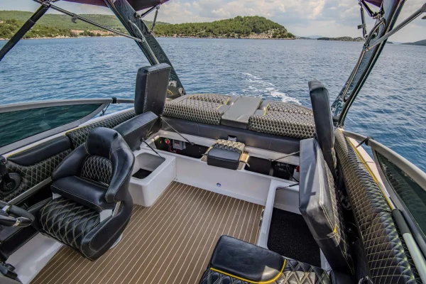 Bootsvermietung in Dalmatien - Tribunj