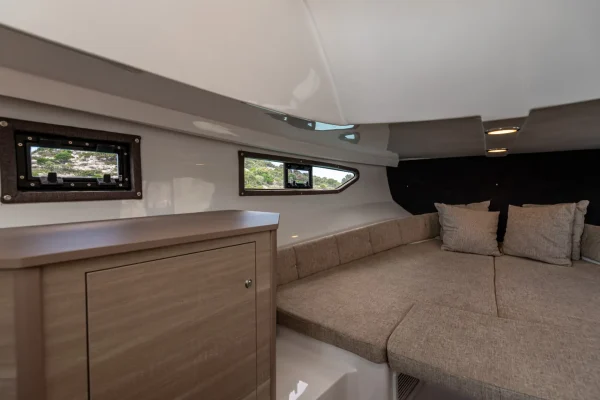 Bootsvermietung Tribunj