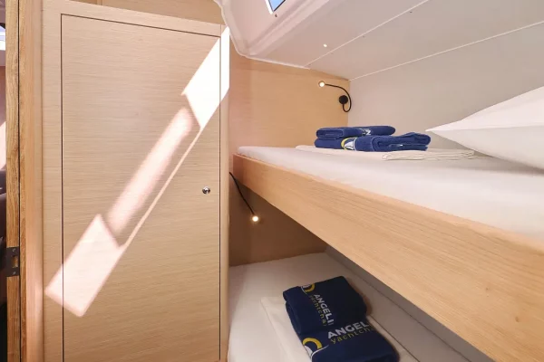 Segelboot in Vodice: Dufour 470 - Nausea