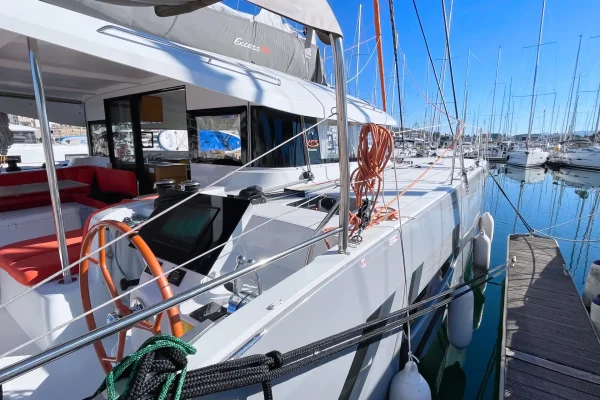 Excess 14 Arabella Sibenik