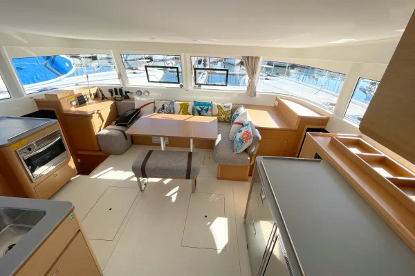 Excess 14 Arabella Sibenik