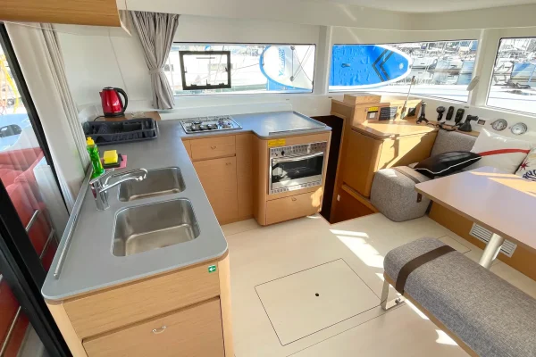 Excess 14 Arabella Sibenik