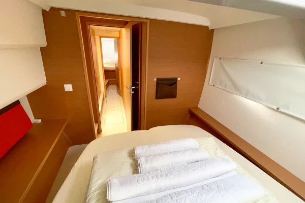 Excess 14 Arabella Sibenik