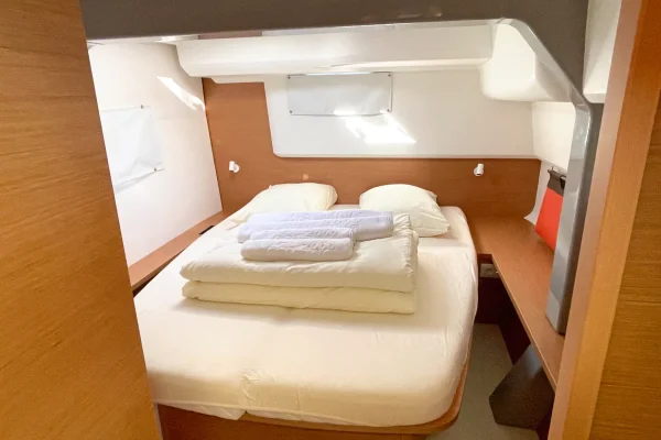 Excess 14 Arabella Sibenik