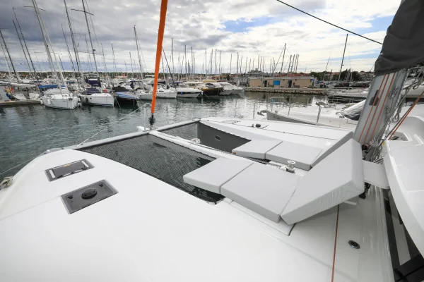 Excess 14 Windhunter Biograd