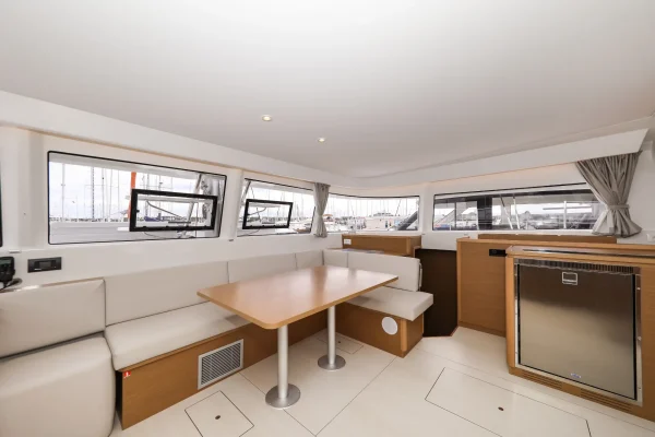 Excess 14 Windhunter Biograd