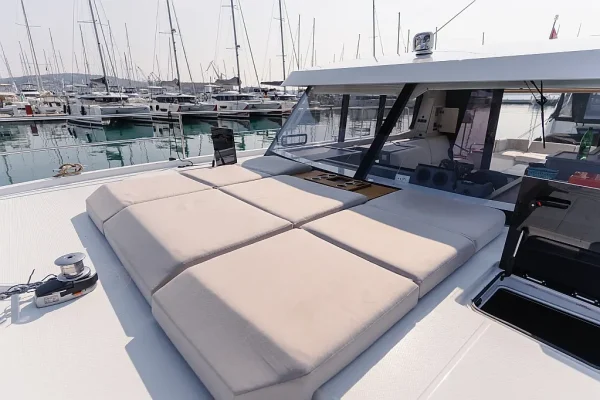 Fountaine Pajot MY4.S „Dana“