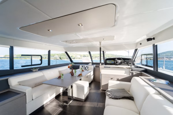 Fountaine Pajot MY6 - Family 2.0