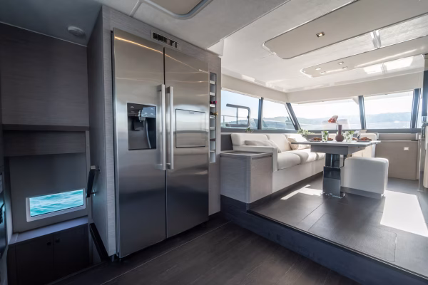 Fountaine Pajot MY6 - Family 2.0
