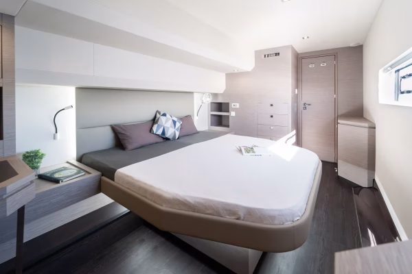 Fountaine Pajot MY6 - Family 2.0