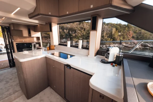 Galeon Yacht mieten in Kroatien