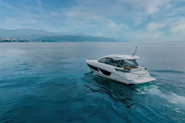 Gran Turismo 41 zum mieten