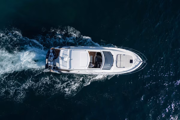 Motoryacht Charter in Šibenik: Gran Turismo 45 - Holly Four