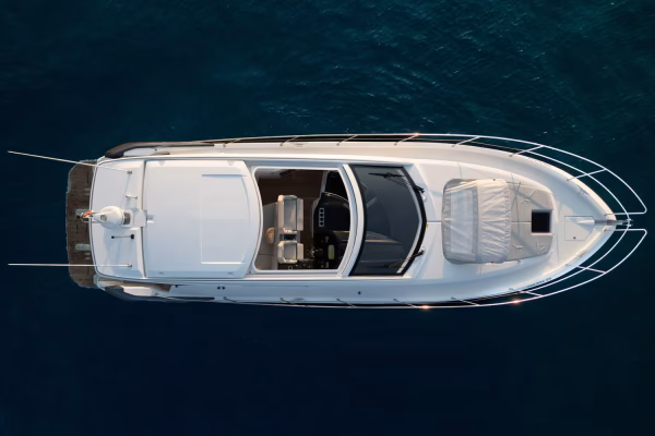 Motoryacht Charter in Šibenik: Gran Turismo 45 - Holly Four