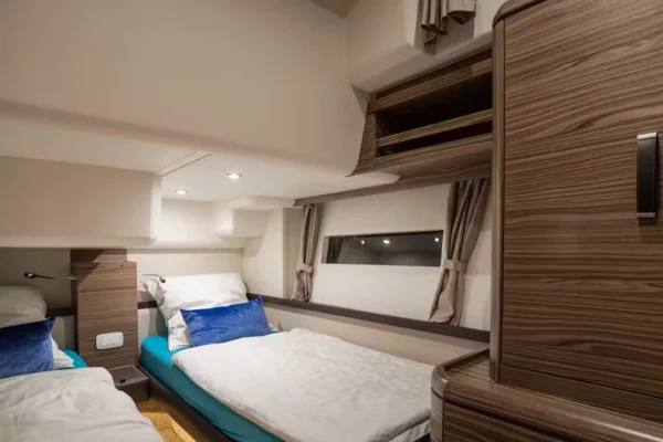 Greenline 48 Fly Vegas Biograd