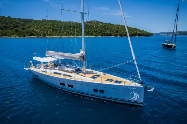 Luxus und Segeln: Hanse 588 - Oceanelle