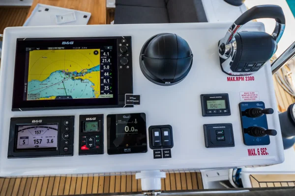 Luxus und Segeln in Trogir: Hanse 588 - Oceanelle