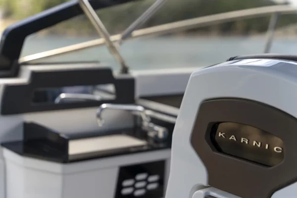 Karnic Boot mieten in Kroatien