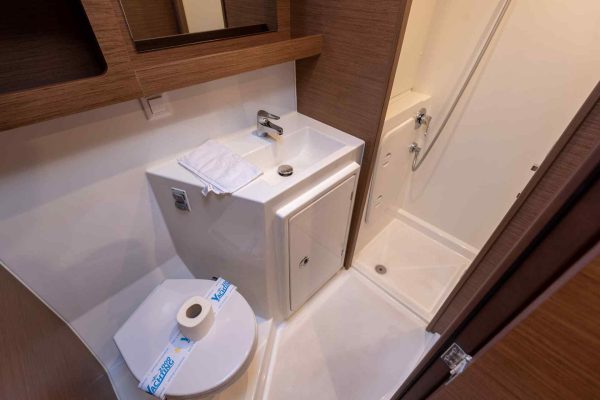 Lagoon 42 - Grand Deluxe II