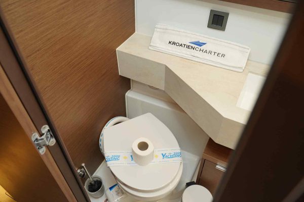 Katamaran Lagoon 46 "Kari" - Kroatien