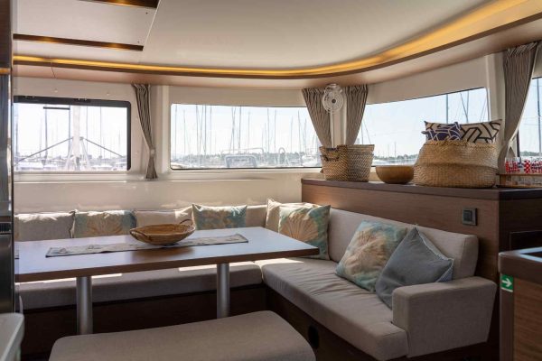 Katamaran Segelboot mieten