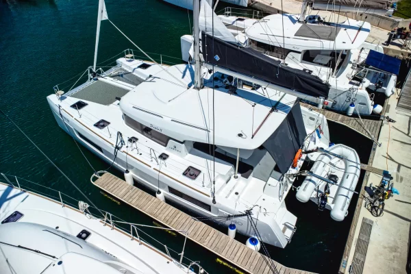 Katamaran Chartern in Kroatien