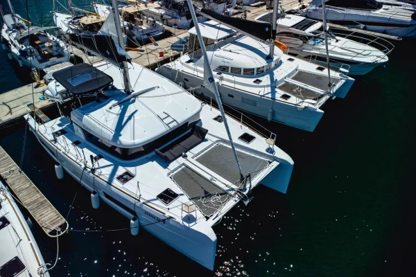 Katamaran Chartern in Kroatien