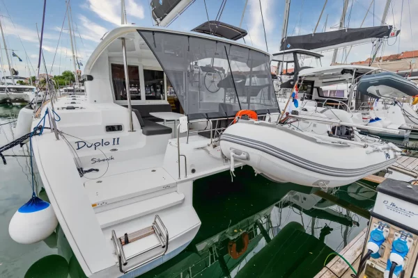 Katamaran Chartern in Kroatien